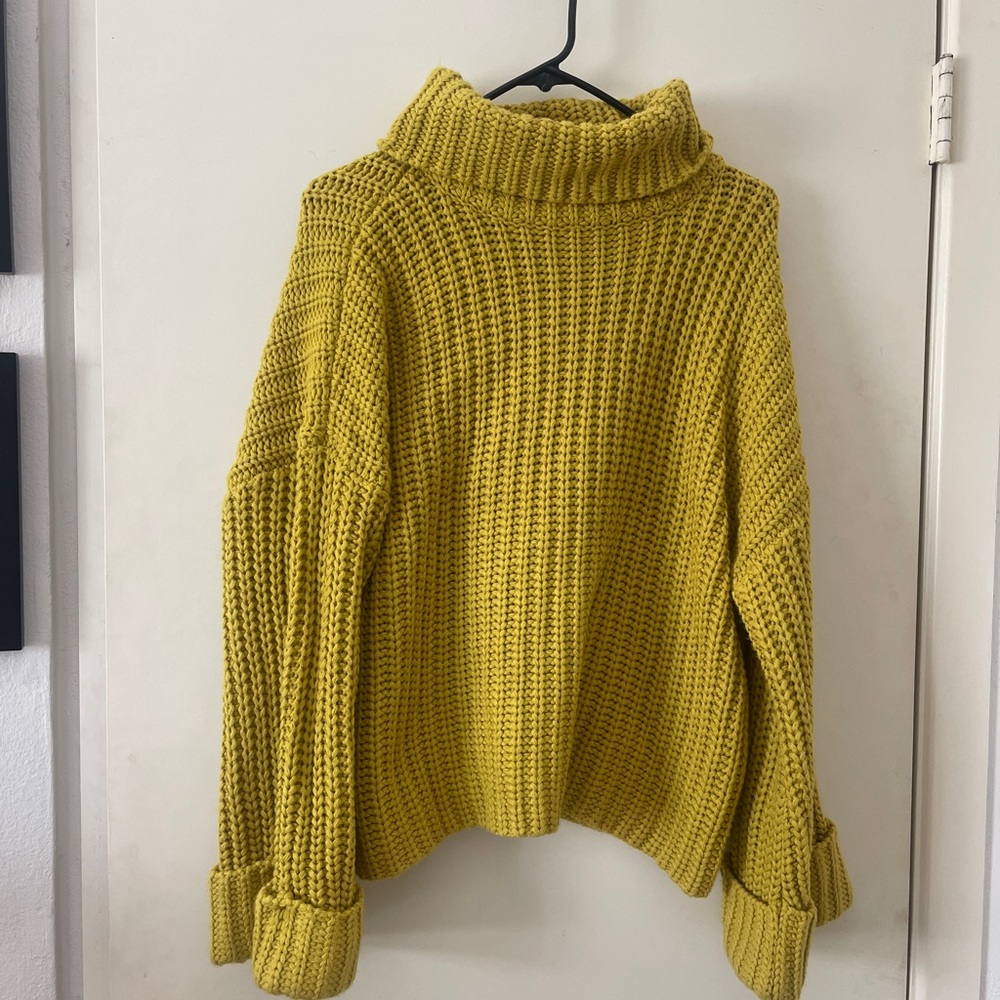 525 America Ribbed Wide Sleeve Sweater Bright Yellow Cowl Neck Womens Large